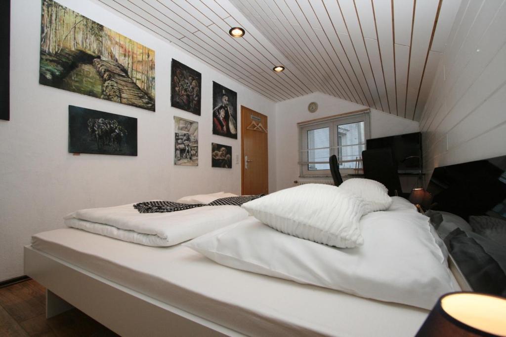 Hotel Artfarm Wiehl Quarto foto